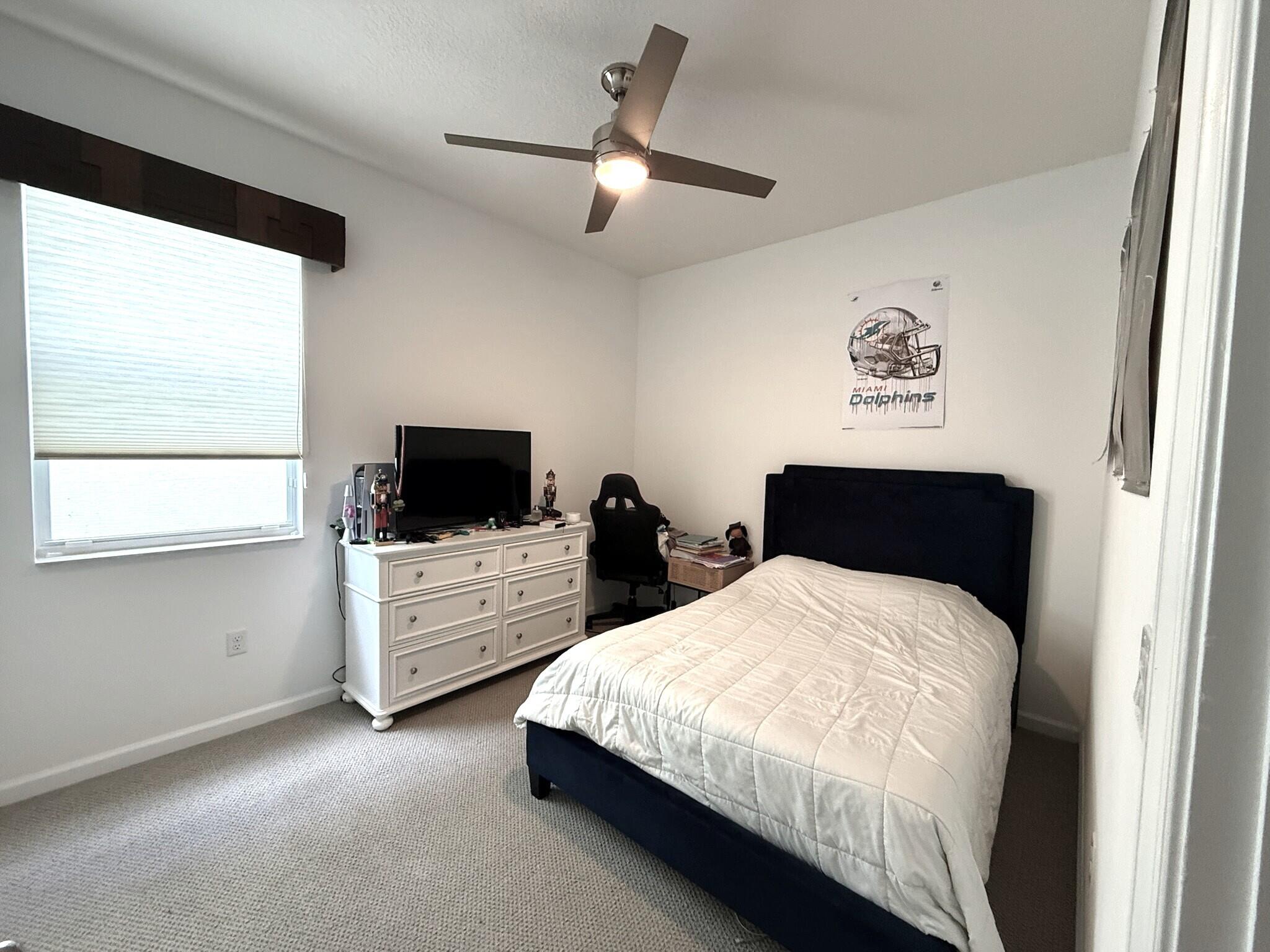 CENTRA Blue Lake Townhomes - Residential