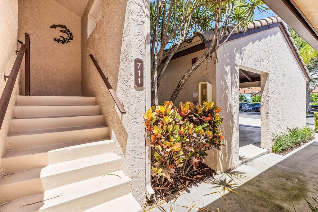Photo of 210 Captains Walk #711, Delray Beach, FL 33483 (MLS # B26050538)