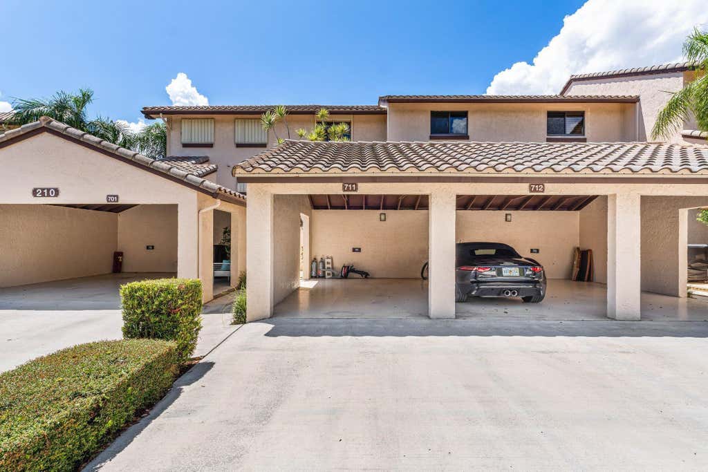 Photo of 210 Captains Walk #711, Delray Beach, FL 33483 (MLS # B26050538)