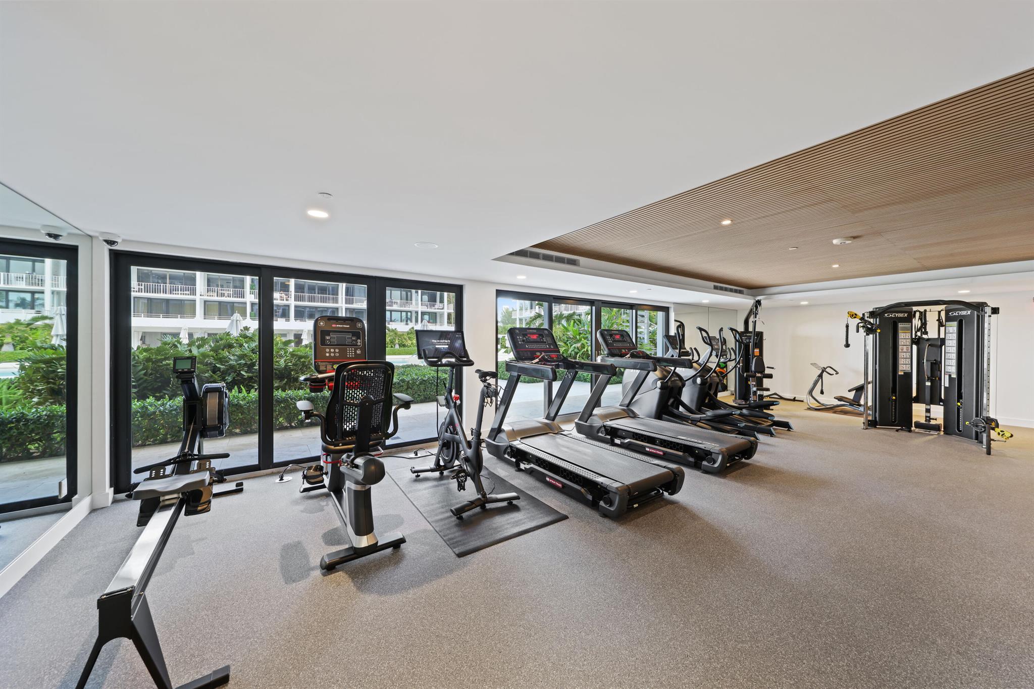 COVE CONDO - Residential
