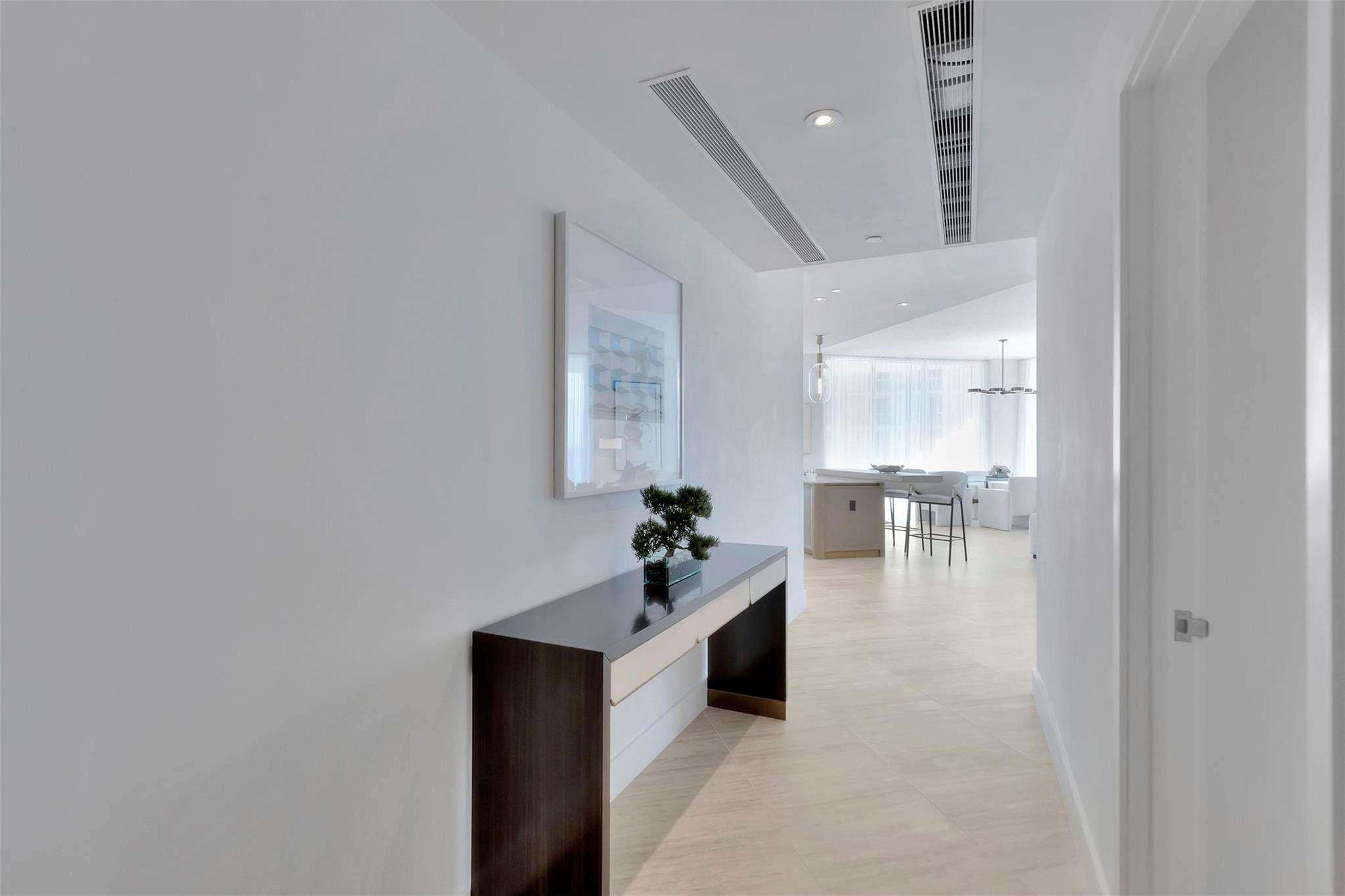 525 N FORT LAUDERDALE BEACH Boulevard 2003