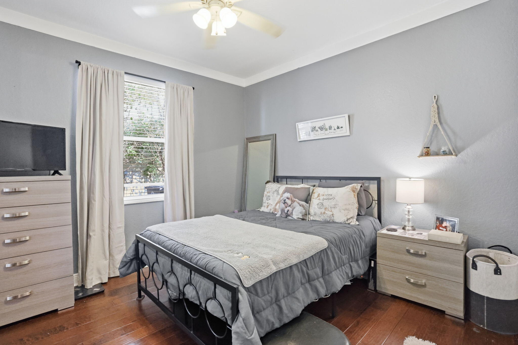 SATURNIA - Residential