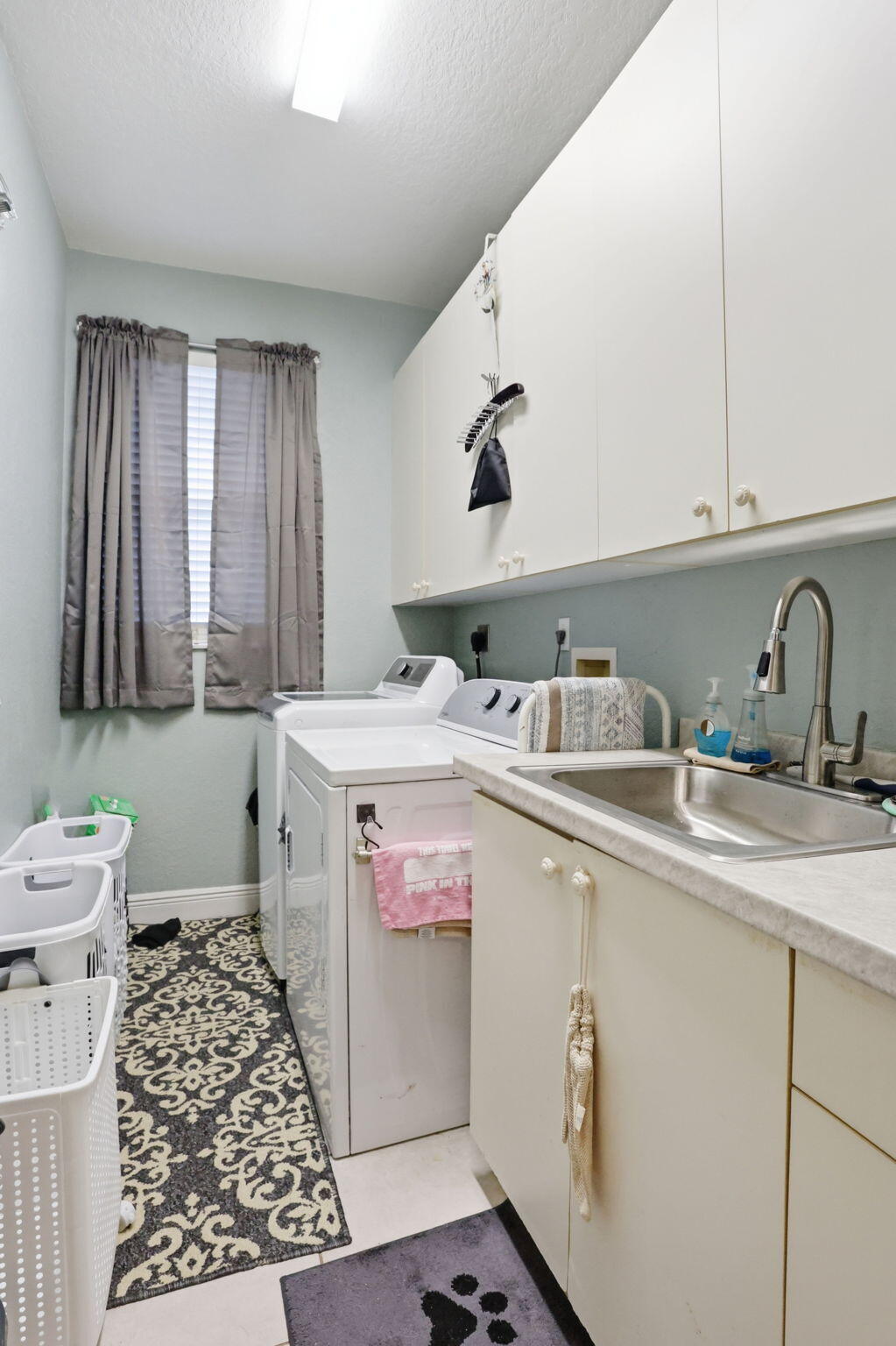 SATURNIA - Residential