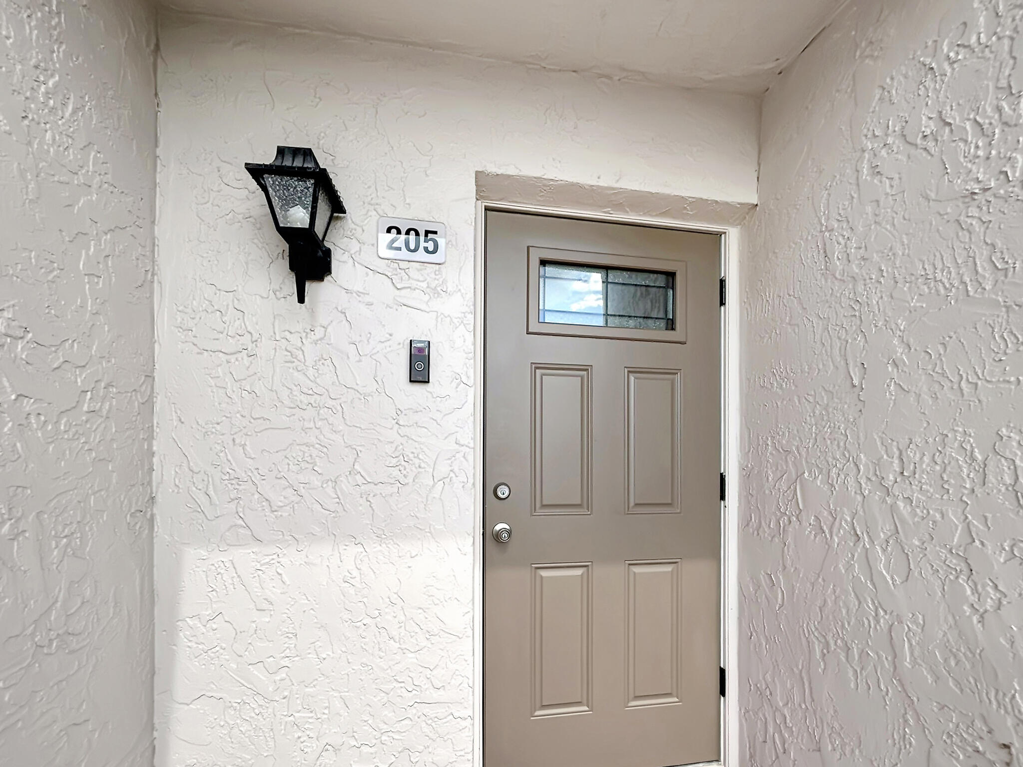 1 OF PALM SPRINGS 1 CONDO - Residential