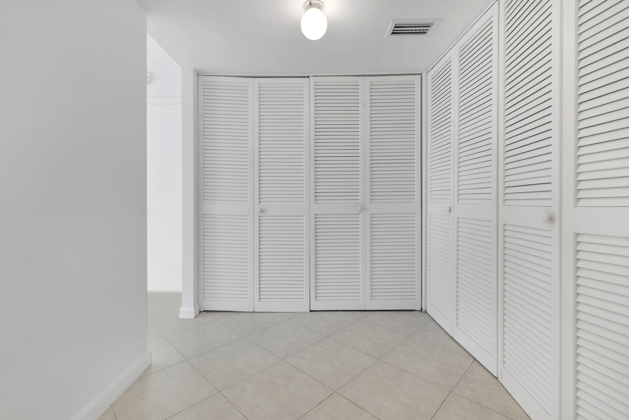 ADMIRALTY TOWERS CONDOMINIUM - Residential