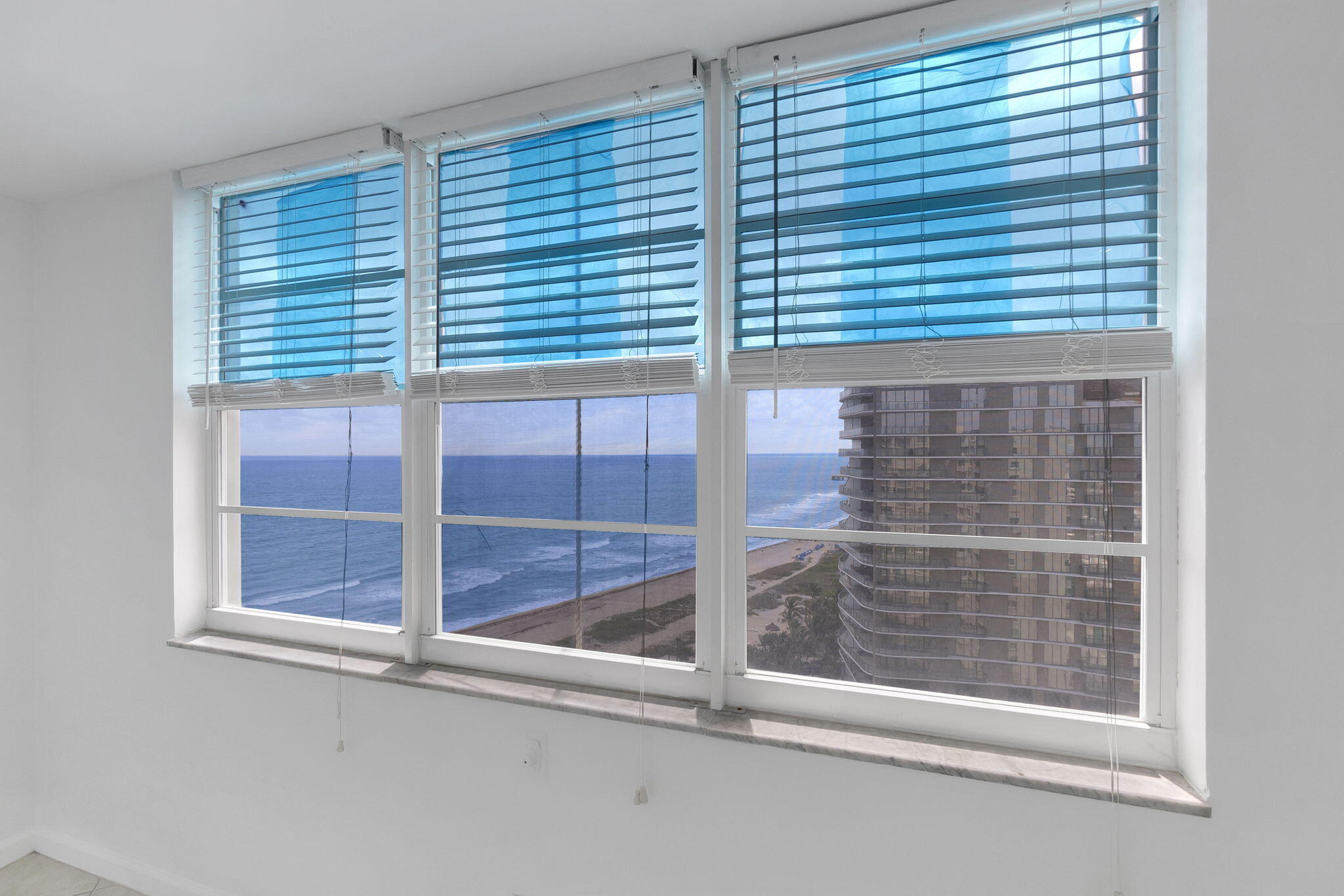 ADMIRALTY TOWERS CONDOMINIUM - Residential