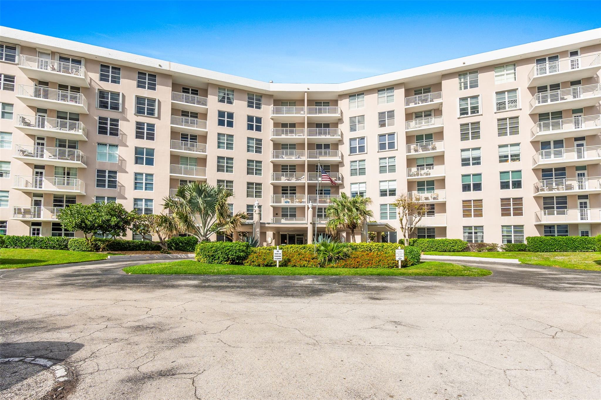 2851 S Ocean Blvd 4A