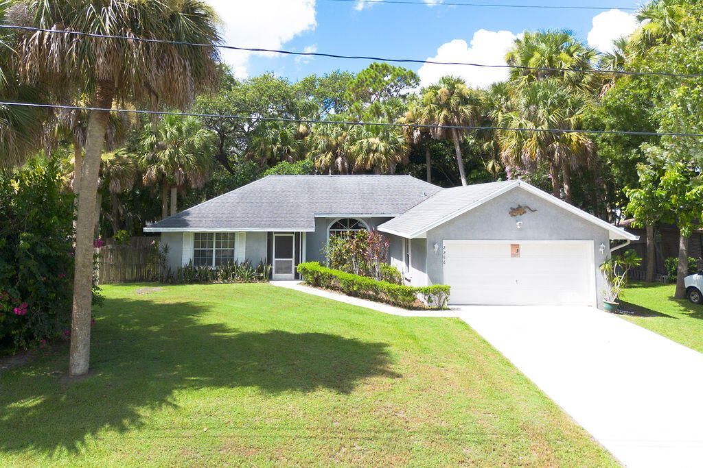 Photo of 2286 SW Cree Road, Port Saint Lucie, FL 34953 (MLS # R11006939)
