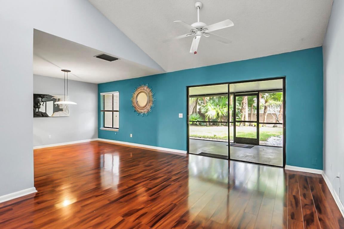 CROSSINGS - Residential