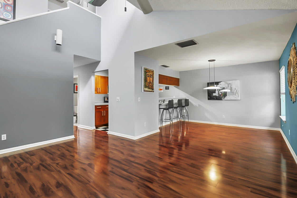 CROSSINGS - Residential