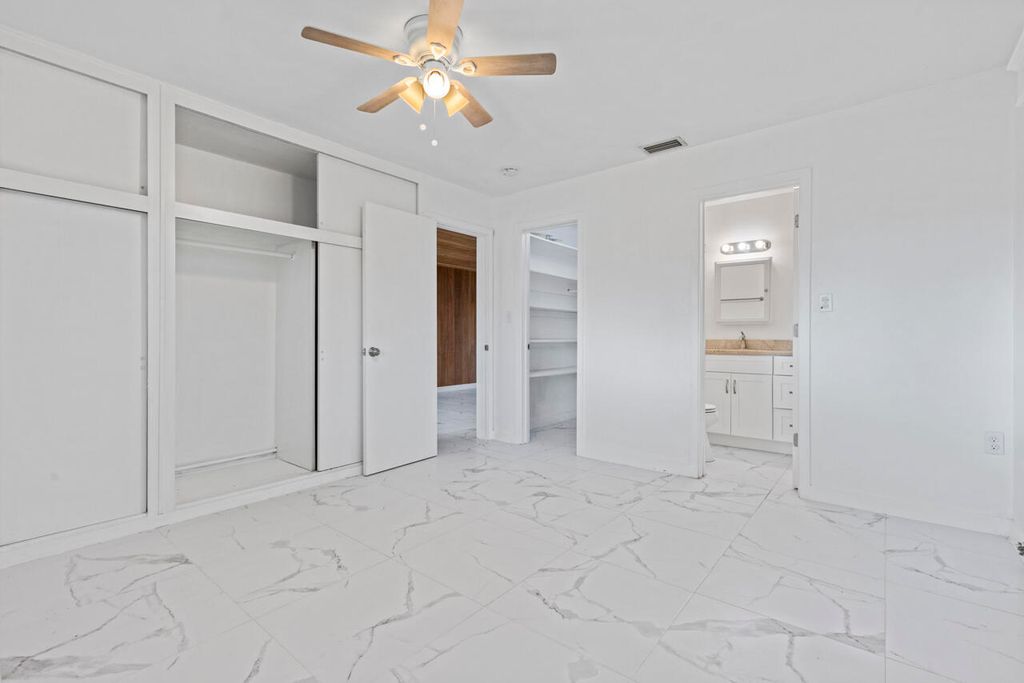 Photo of 1412 Bayshore Drive, Fort Pierce, FL 34949 (MLS # B26008656)