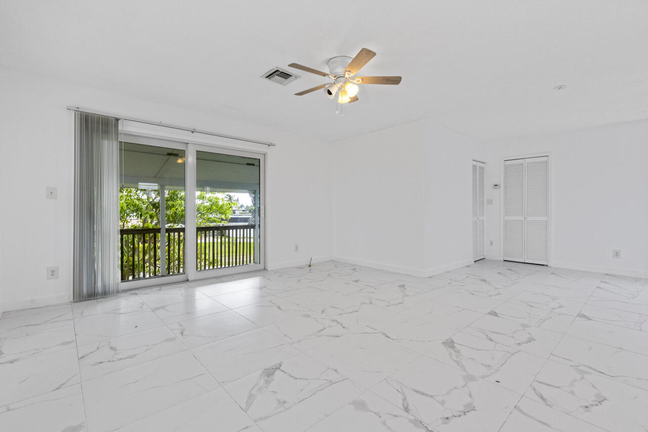 FT PIERCE BEACH SUBDIVISION - Residential Income