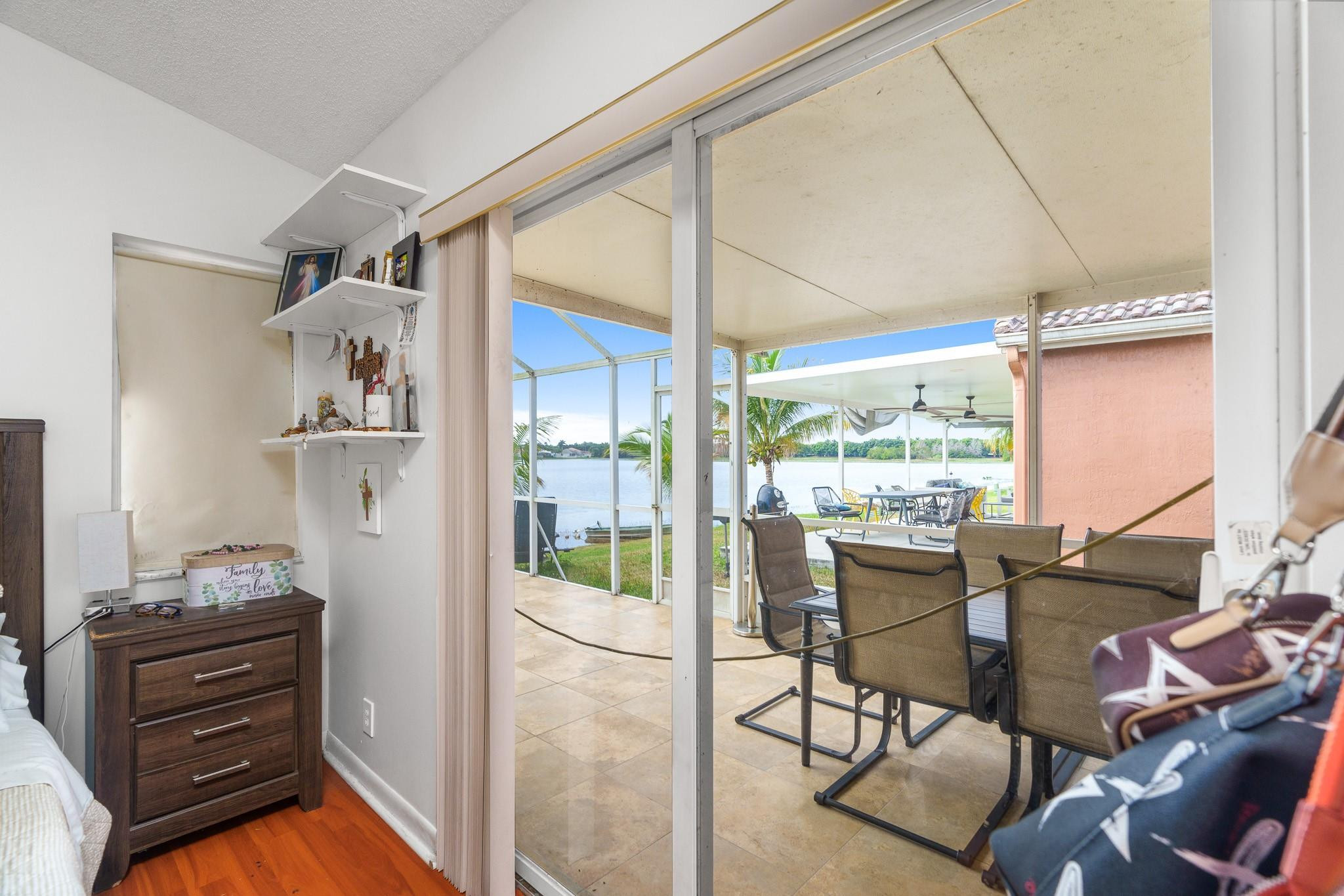 San Messina - Residential