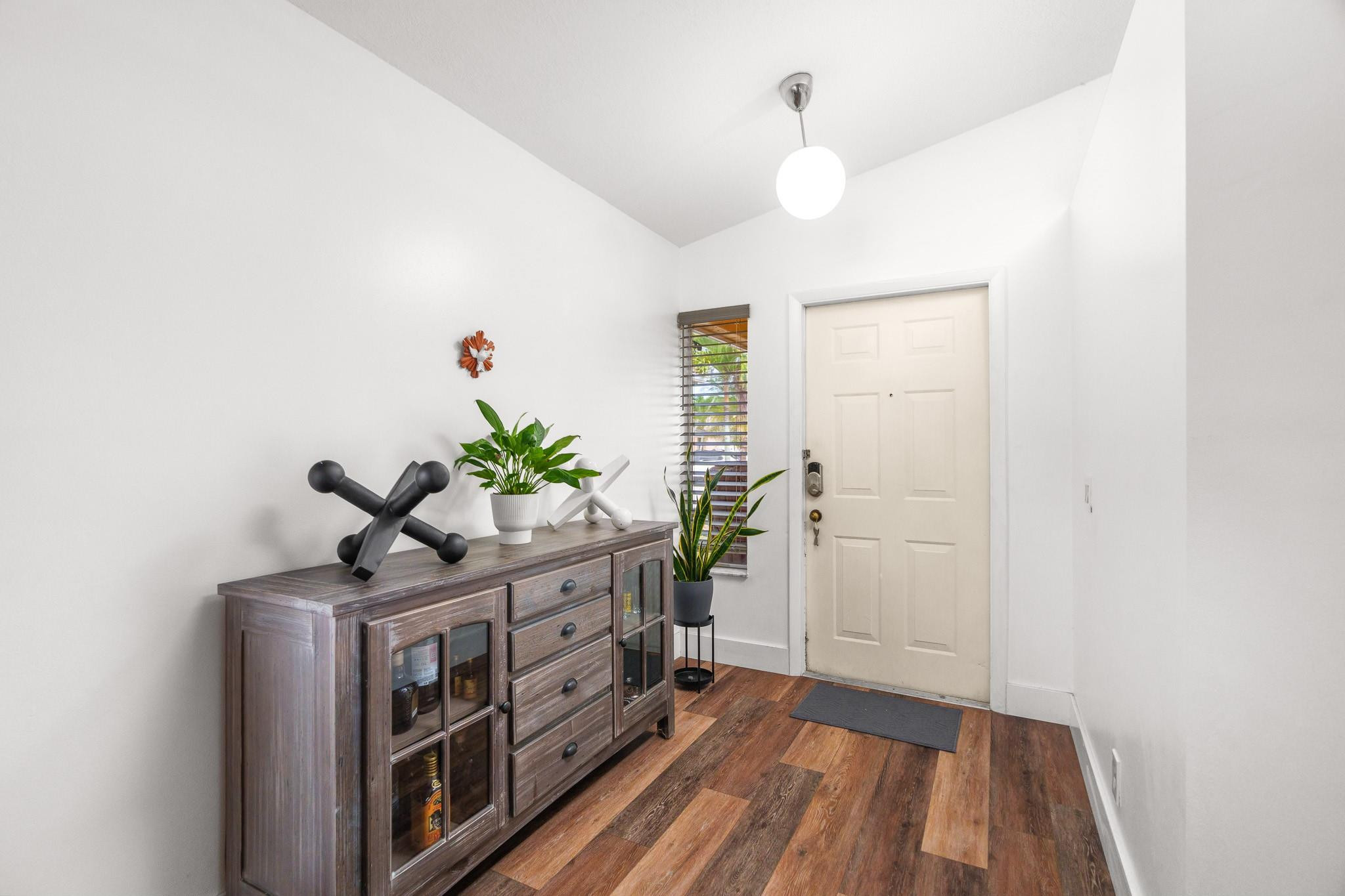 San Messina - Residential