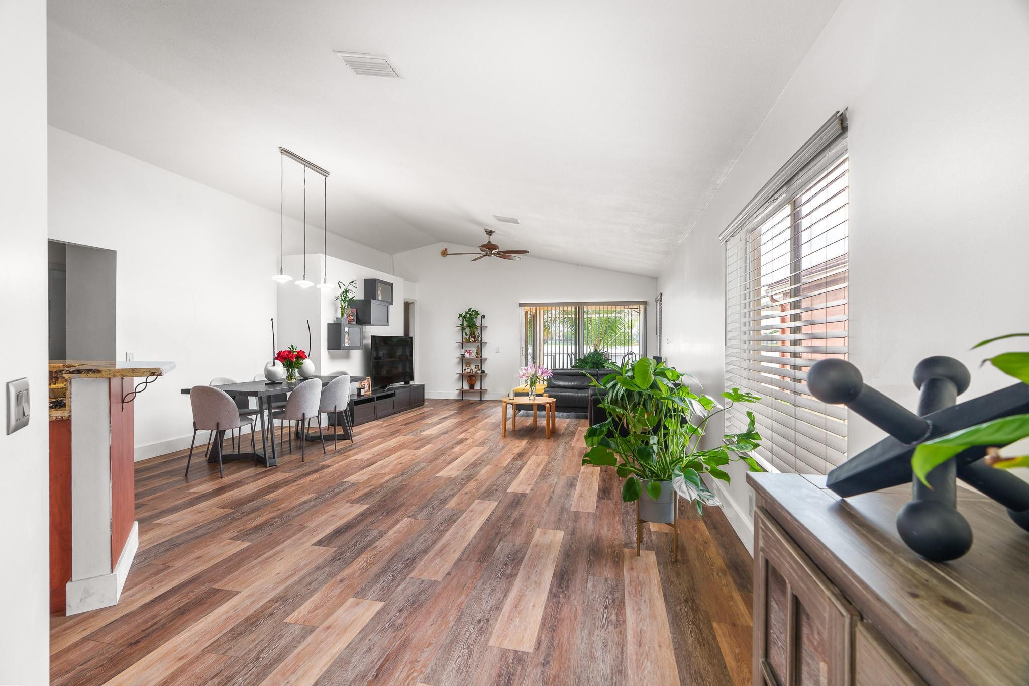 San Messina - Residential