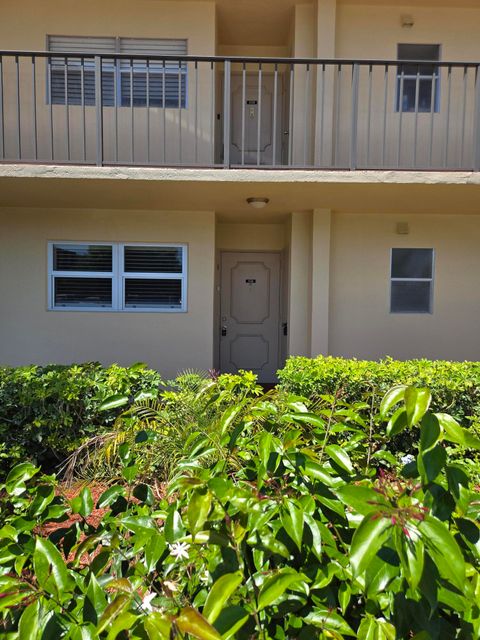 Tiny photo for 3755 Via Poinciana #108, Lake Worth, FL 33467 (MLS # B26006993)