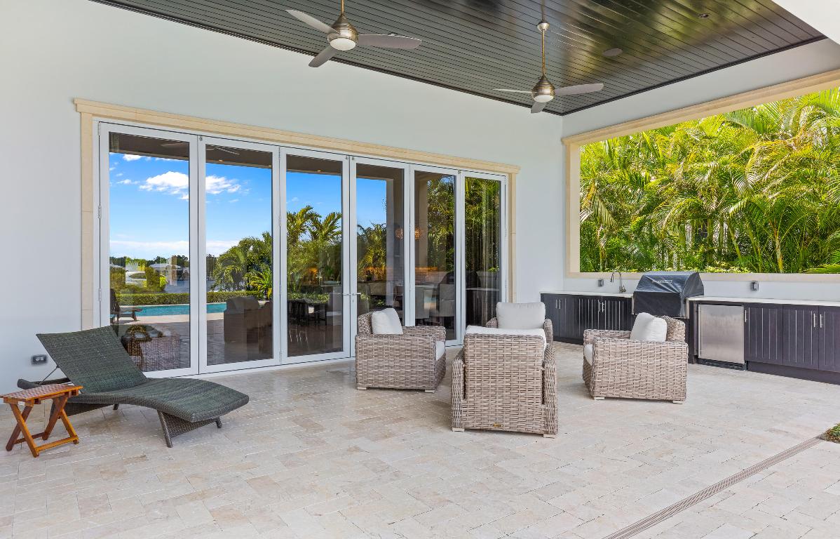 ADMIRALS COVE - Residential