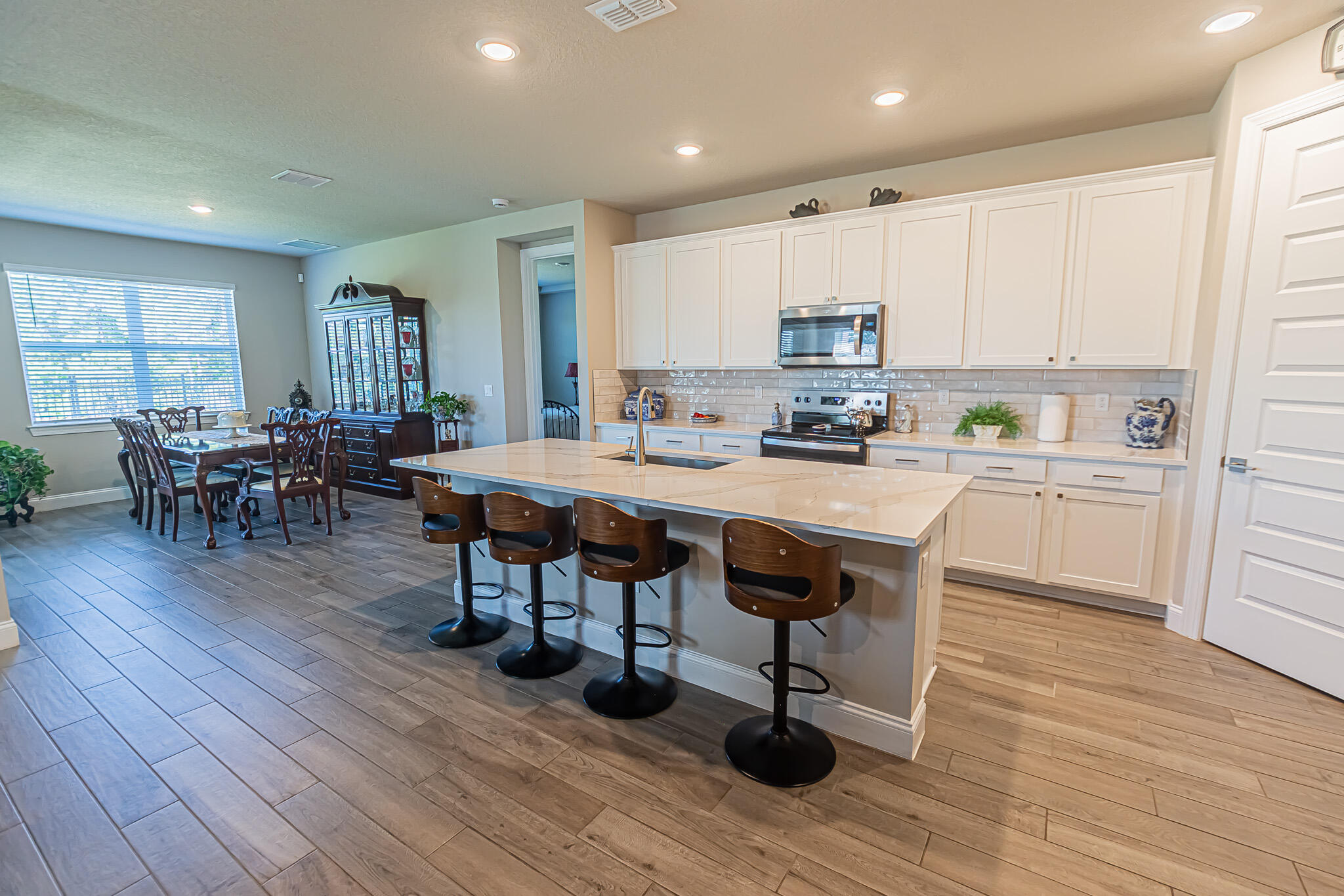 AZALEA - Residential