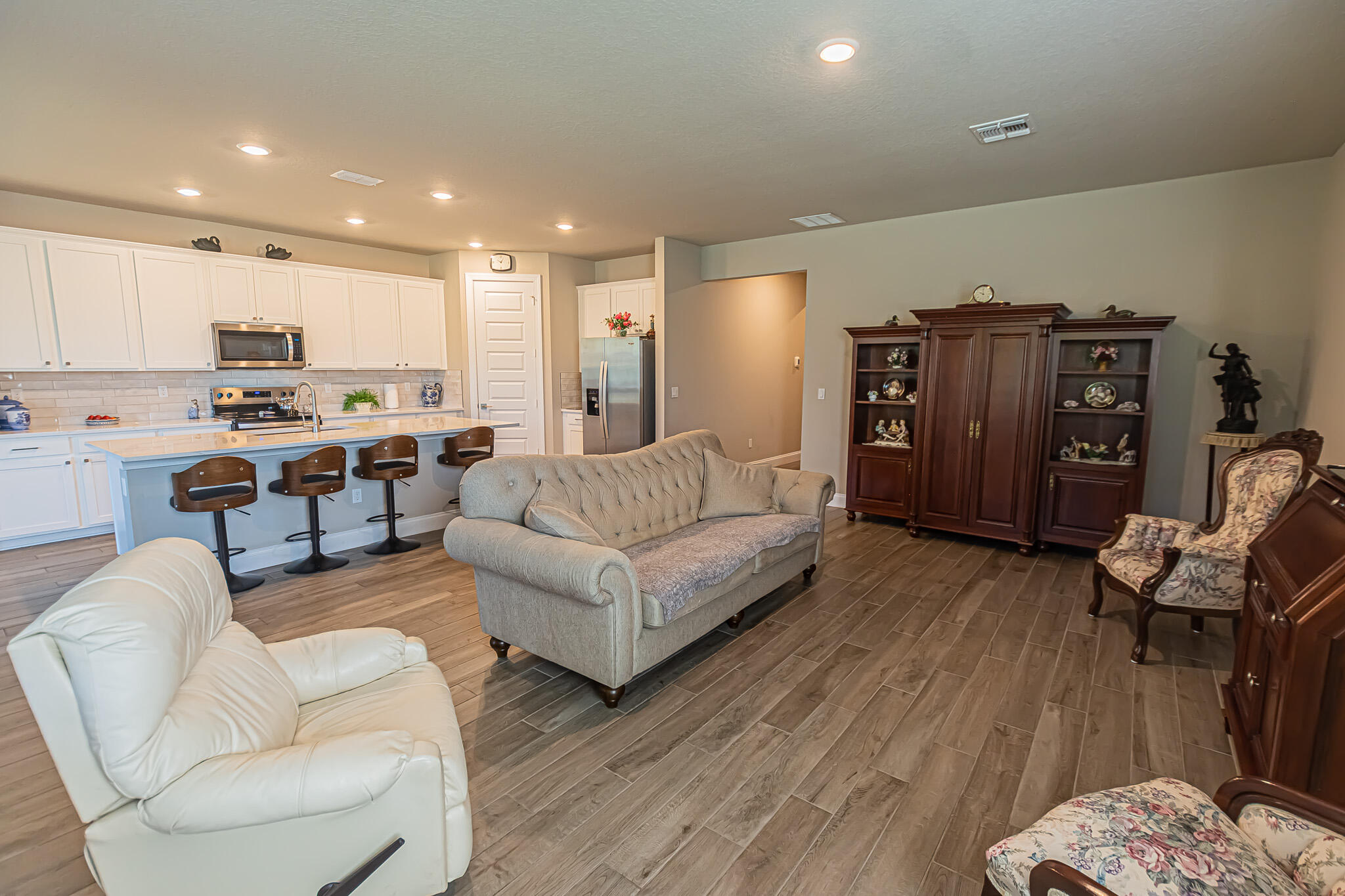 AZALEA - Residential