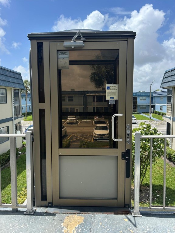 KINGS POINT - Residential