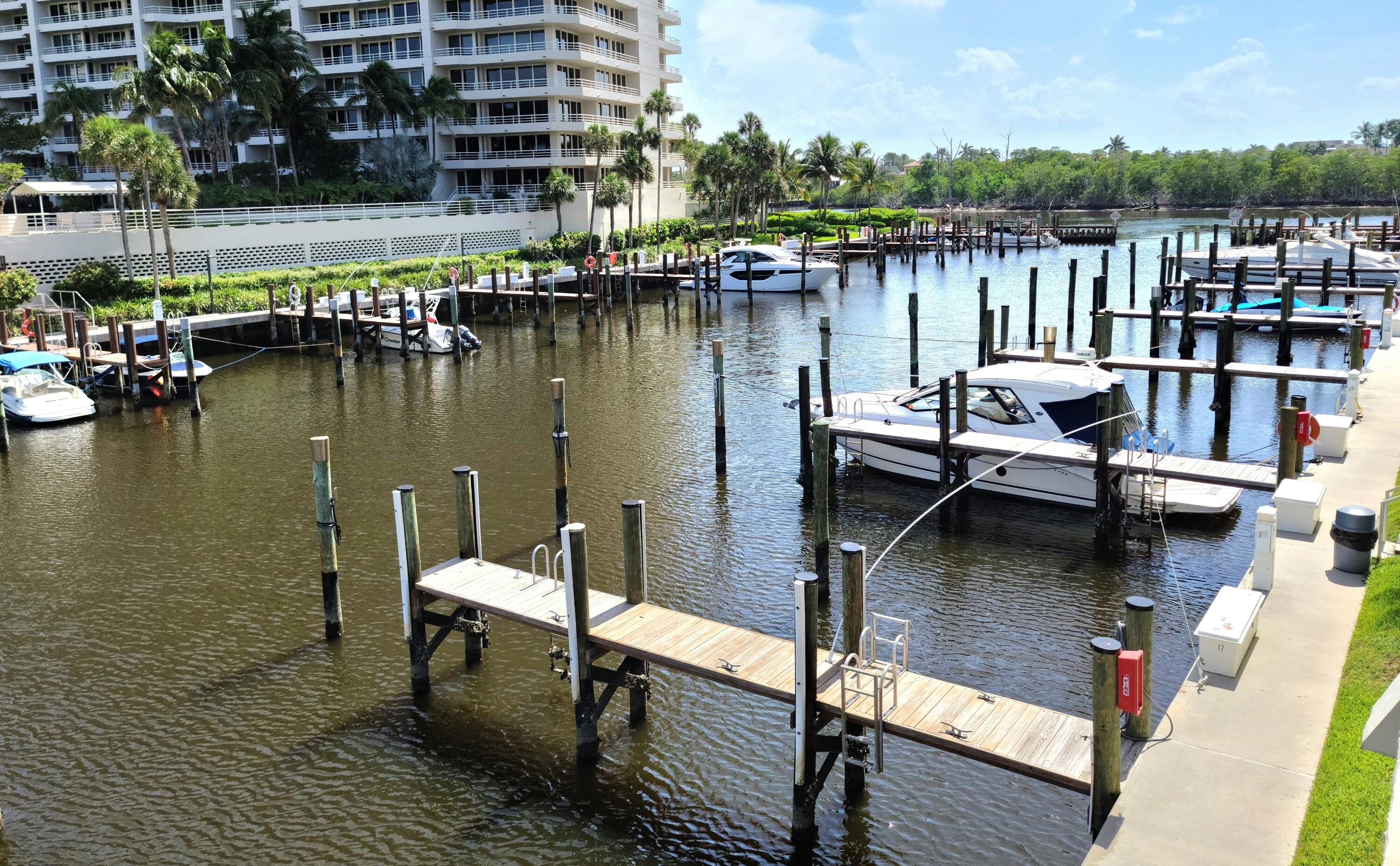 SEA RANCH CLUB OF BOCA - Residential
