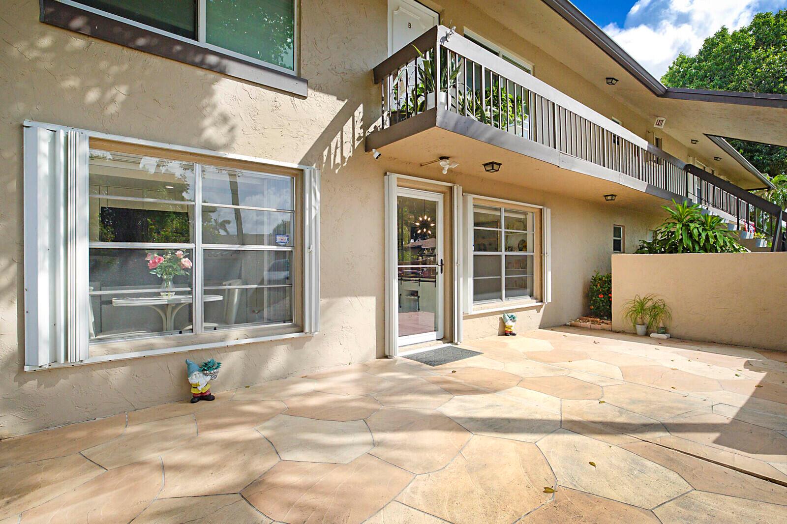 13771 Via Aurora A, Delray Beach, FL, 33484/$235,000 1 13771 Via Aurora A