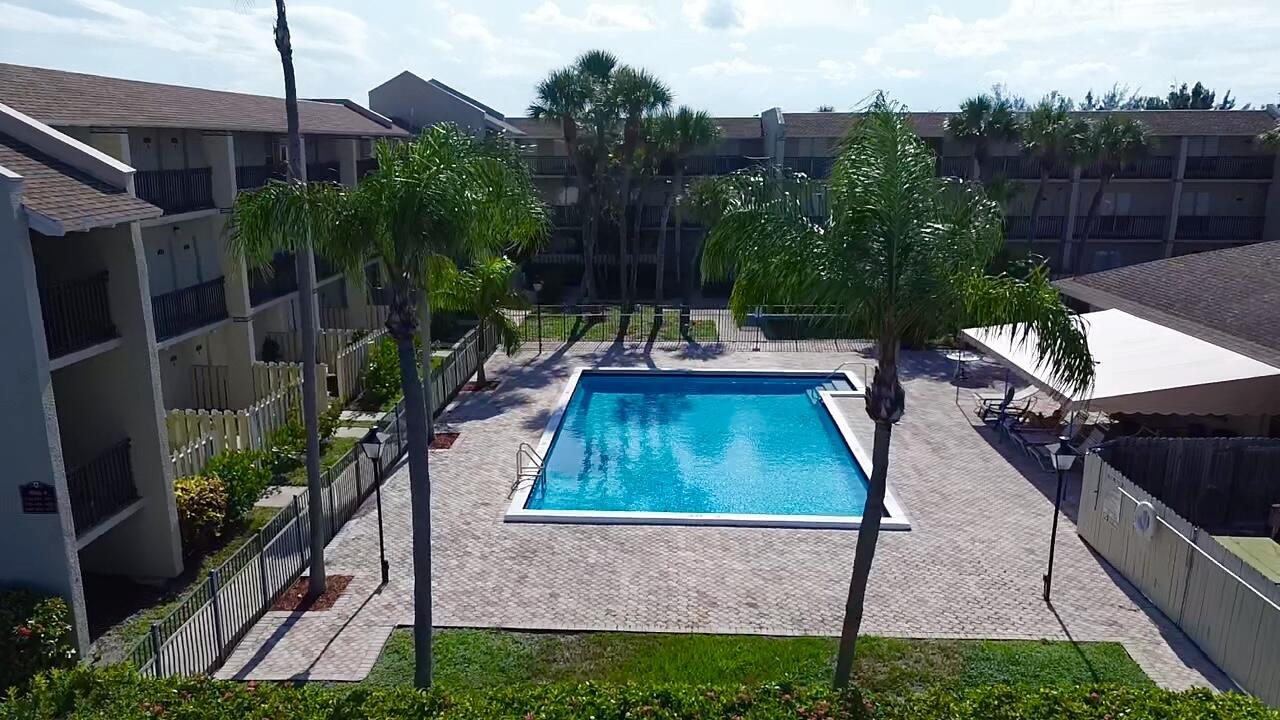 CROSS CREEK CONDO - Residential Lease