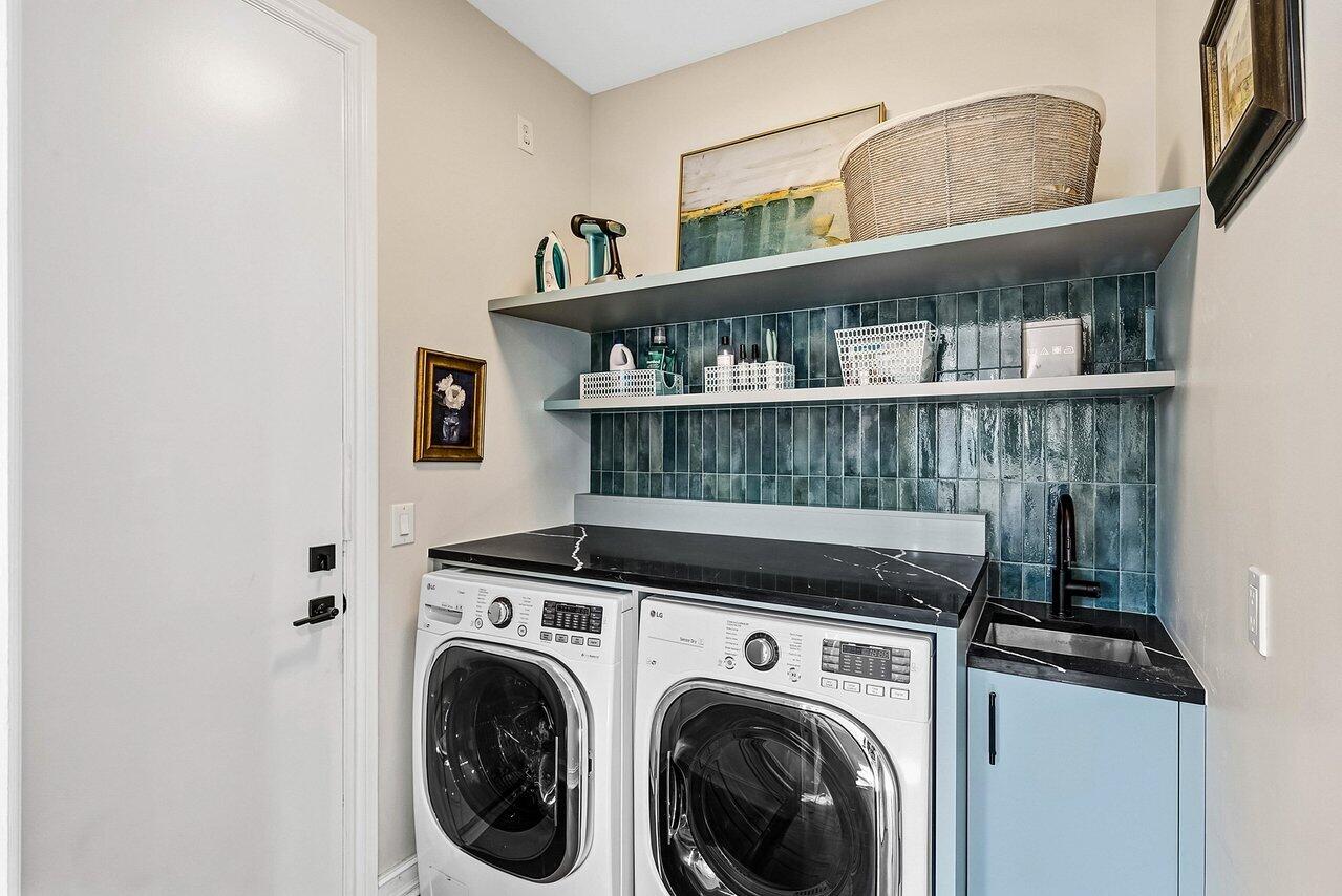 VICTORIAN GARDENS - Residential