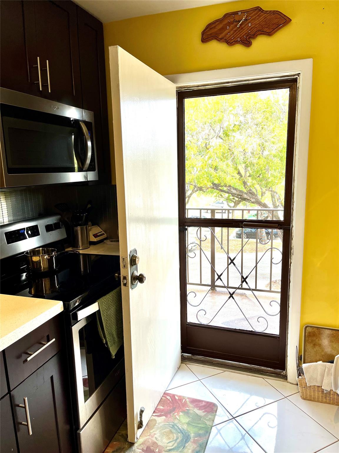 INVERRARY - Residential Lease