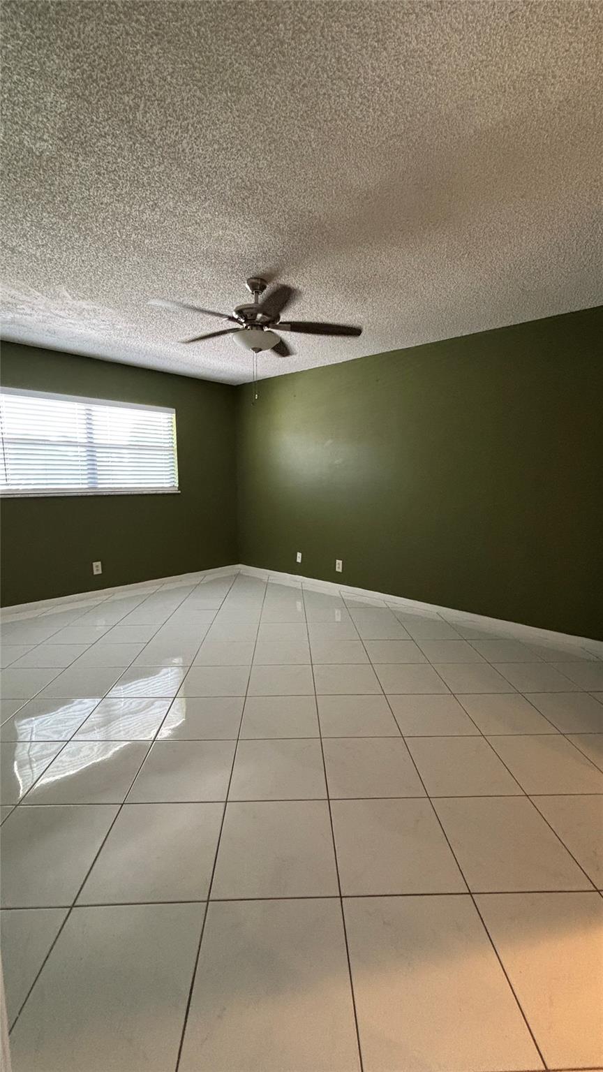 INVERRARY - Residential Lease