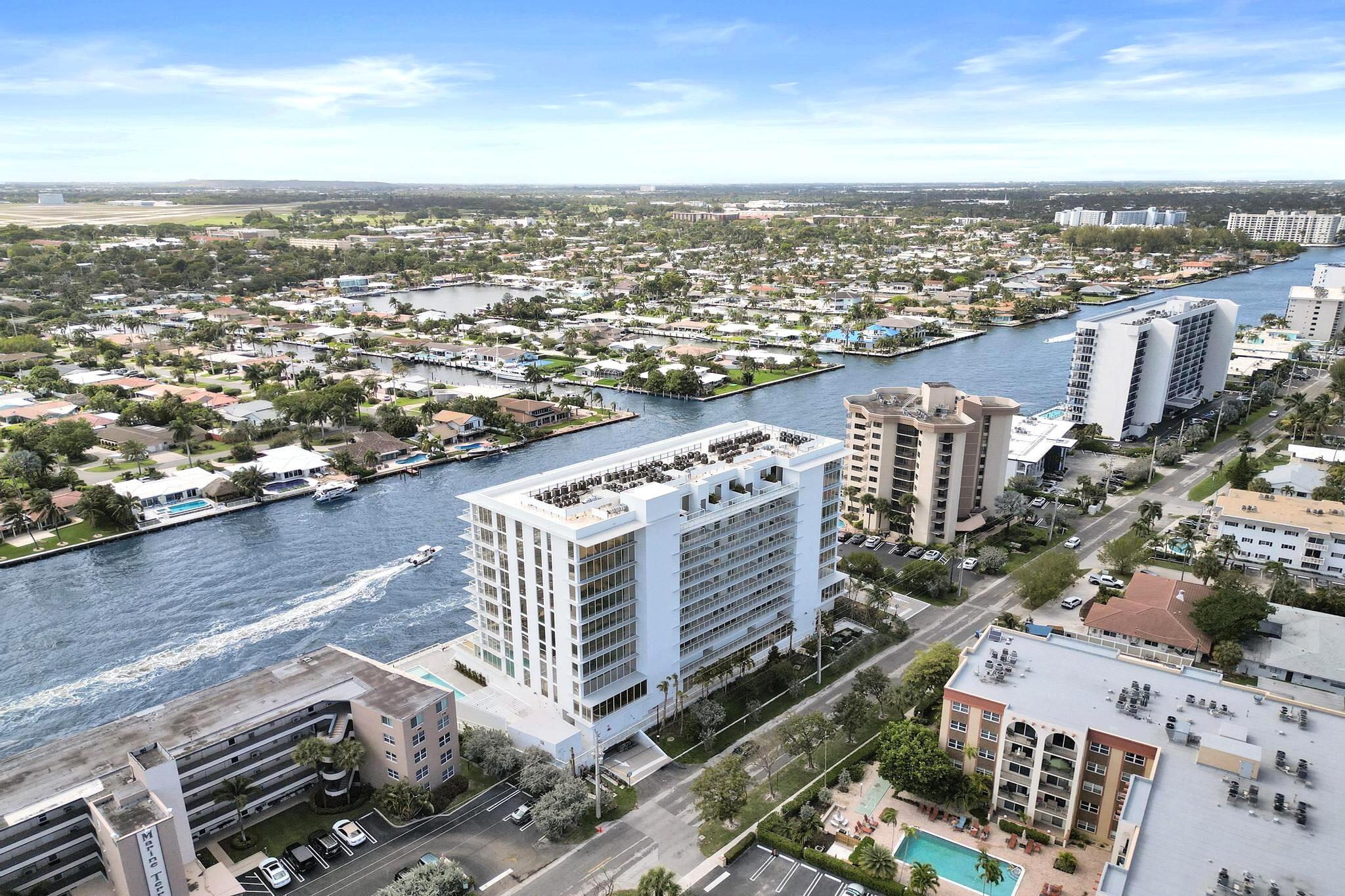 Entourage in the Sun - Residential