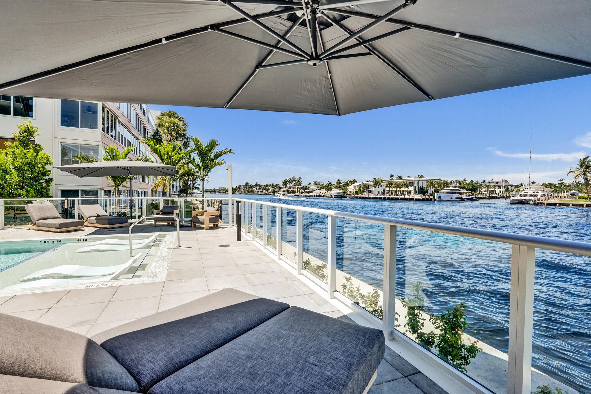 407 N Riverside Dr # 203, Pompano Beach, FL, 33062, USA, 2 Bedrooms Bedrooms, ,2 BathroomsBathrooms,Condo,Active,407 N Riverside Dr # 203,B26017068