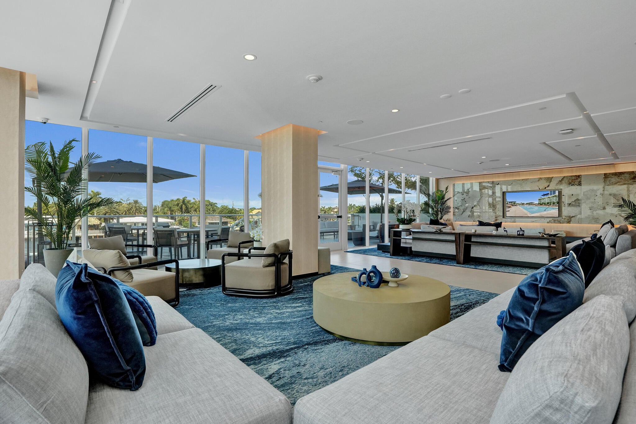 407 N Riverside Dr # 203, Pompano Beach, FL, 33062, USA, 2 Bedrooms Bedrooms, ,2 BathroomsBathrooms,Condo,Active,407 N Riverside Dr # 203,B26017068