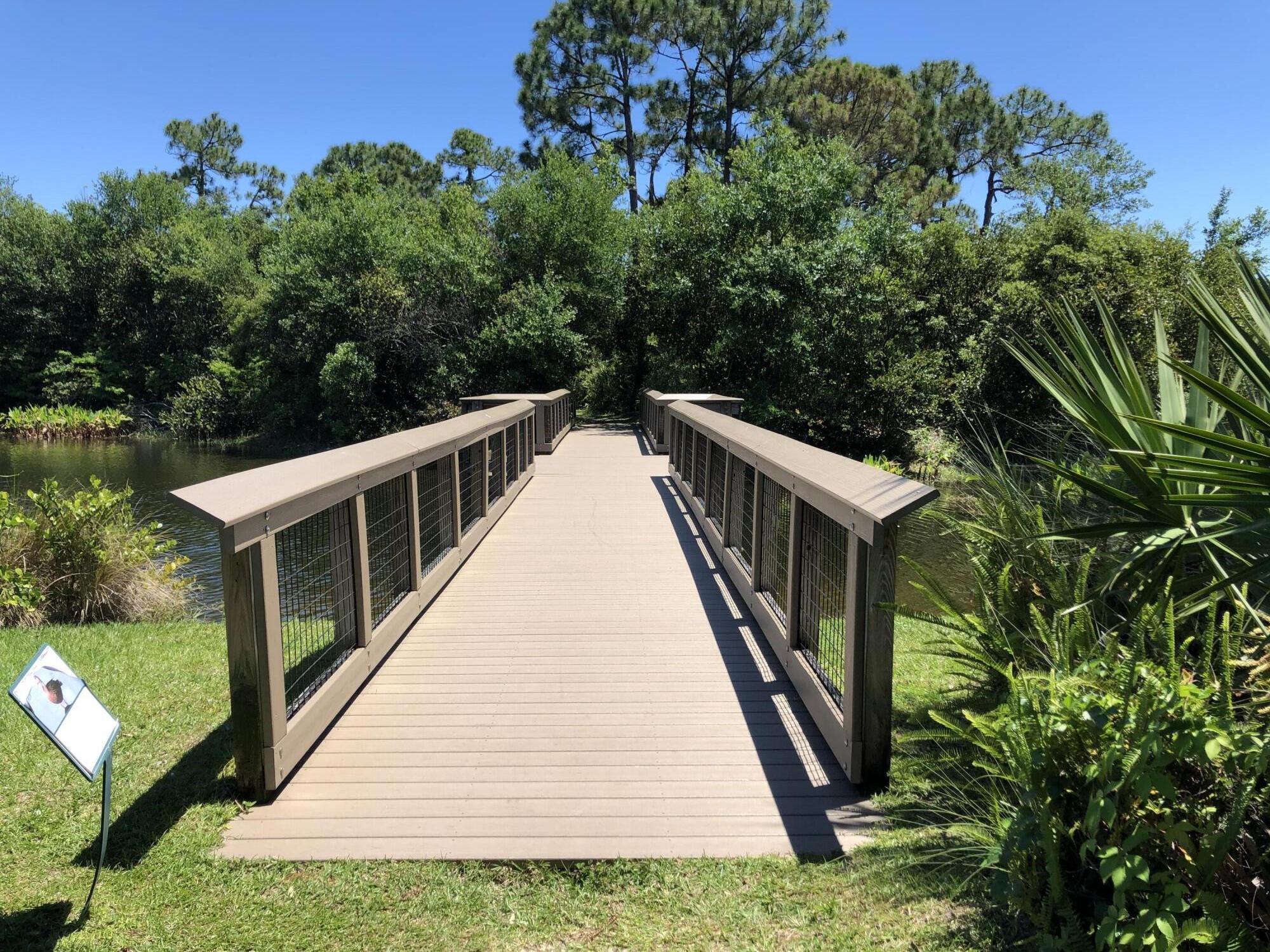 SANDPIPER COVE AT BOTANICA CONDO - Residential