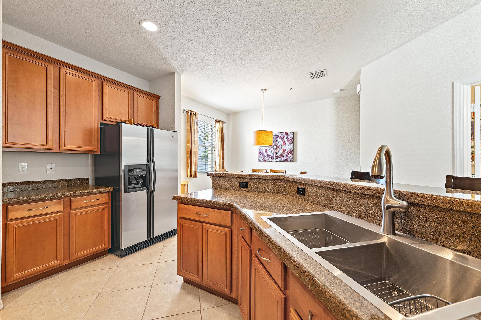 SANDPIPER COVE AT BOTANICA CONDO - Residential