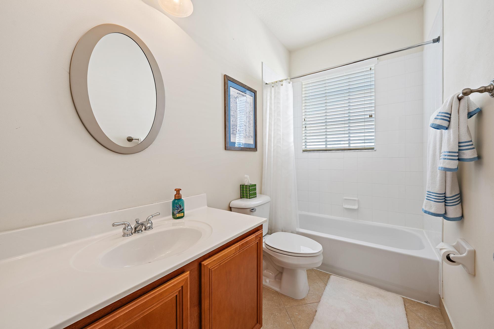 SANDPIPER COVE AT BOTANICA CONDO - Residential