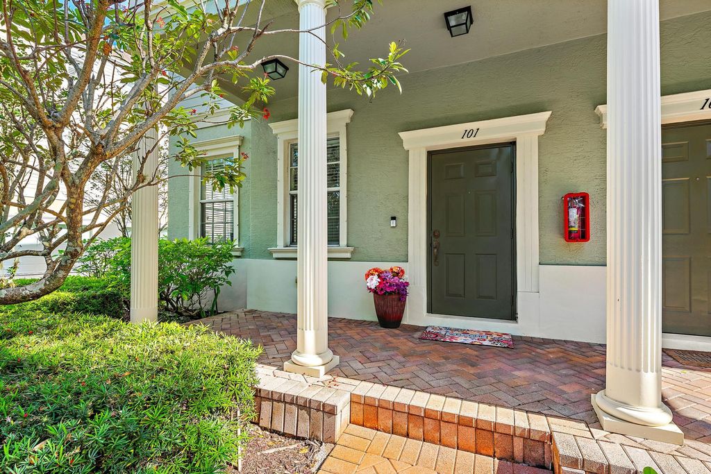 Photo of 185 Indian Creek Parkway #101, Jupiter, FL 33458 (MLS # B26031339)