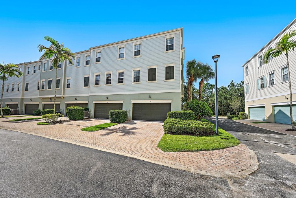 Photo of 185 Indian Creek Parkway #101, Jupiter, FL 33458 (MLS # B26031339)