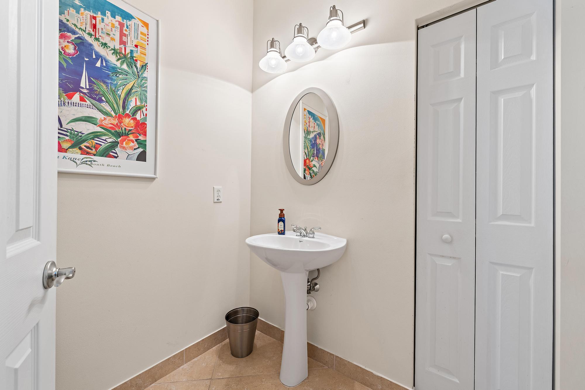 SANDPIPER COVE AT BOTANICA CONDO - Residential