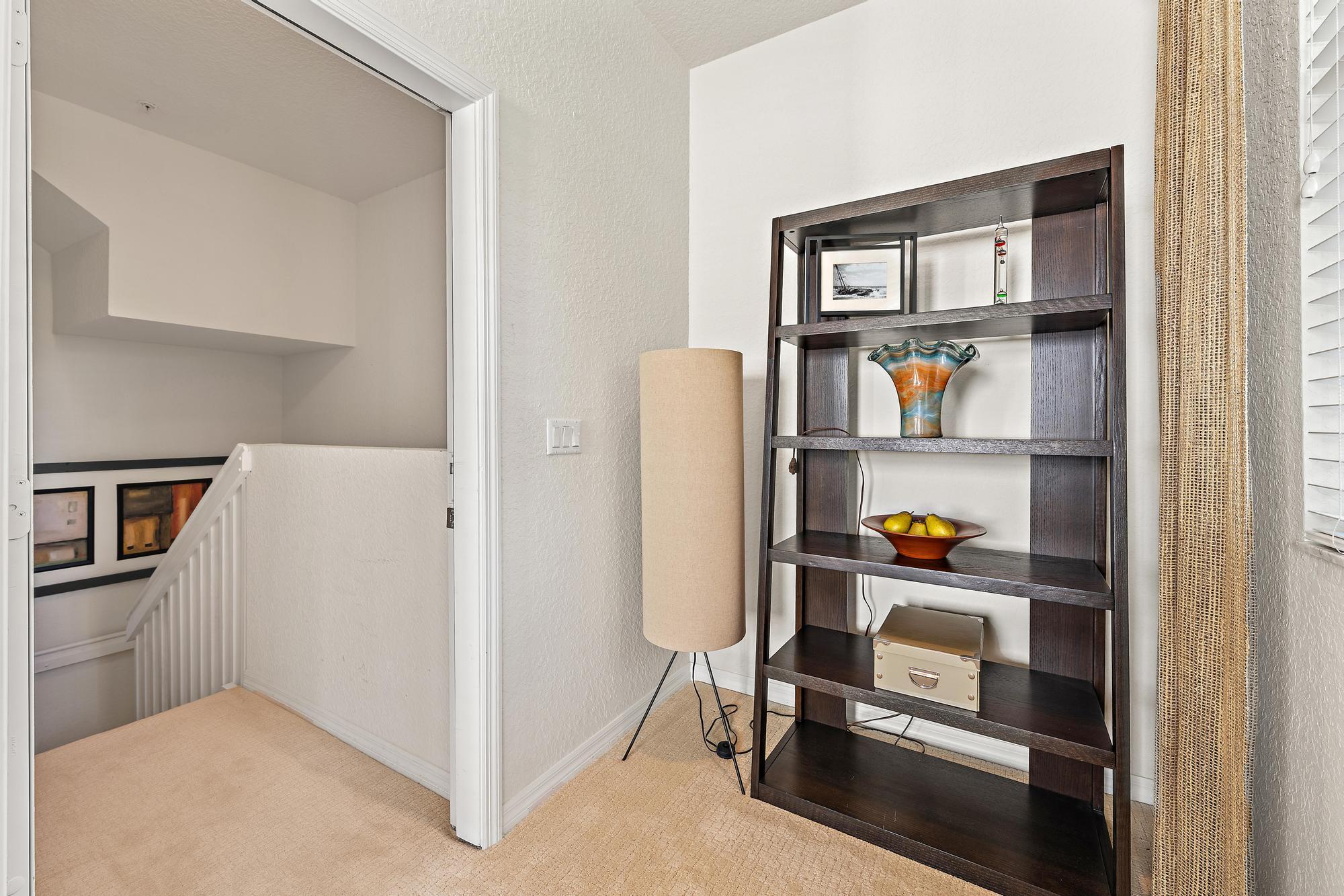 SANDPIPER COVE AT BOTANICA CONDO - Residential