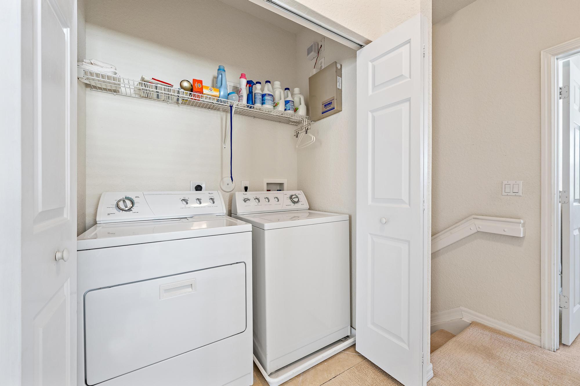 SANDPIPER COVE AT BOTANICA CONDO - Residential
