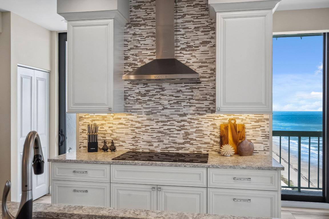 OCEANA OCEANFRONT CONDOMINIUM II - Residential