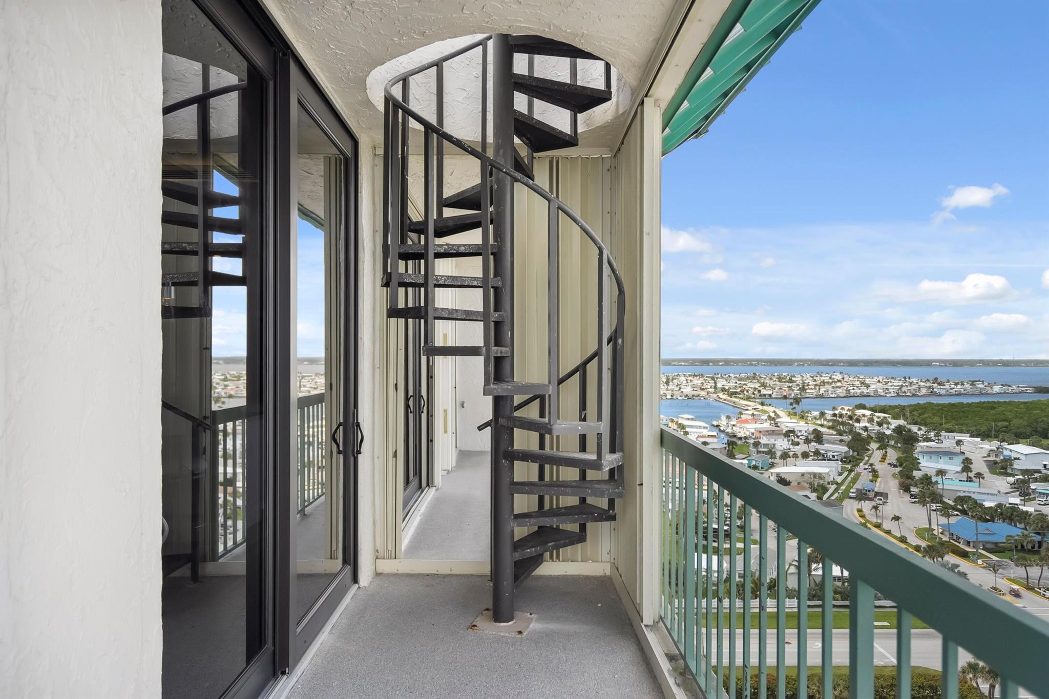 OCEANA OCEANFRONT CONDOMI - Residential