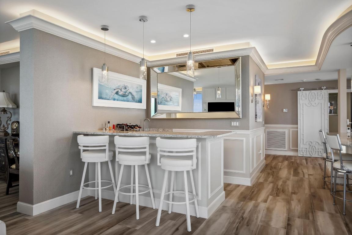 OCEANA OCEANFRONT CONDOMINIUM II - Residential