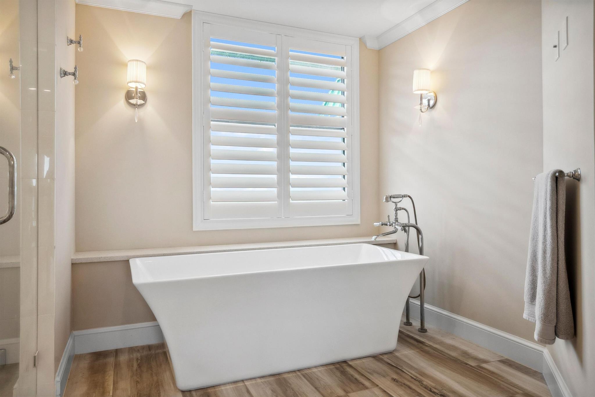 OCEANA OCEANFRONT CONDOMI - Residential