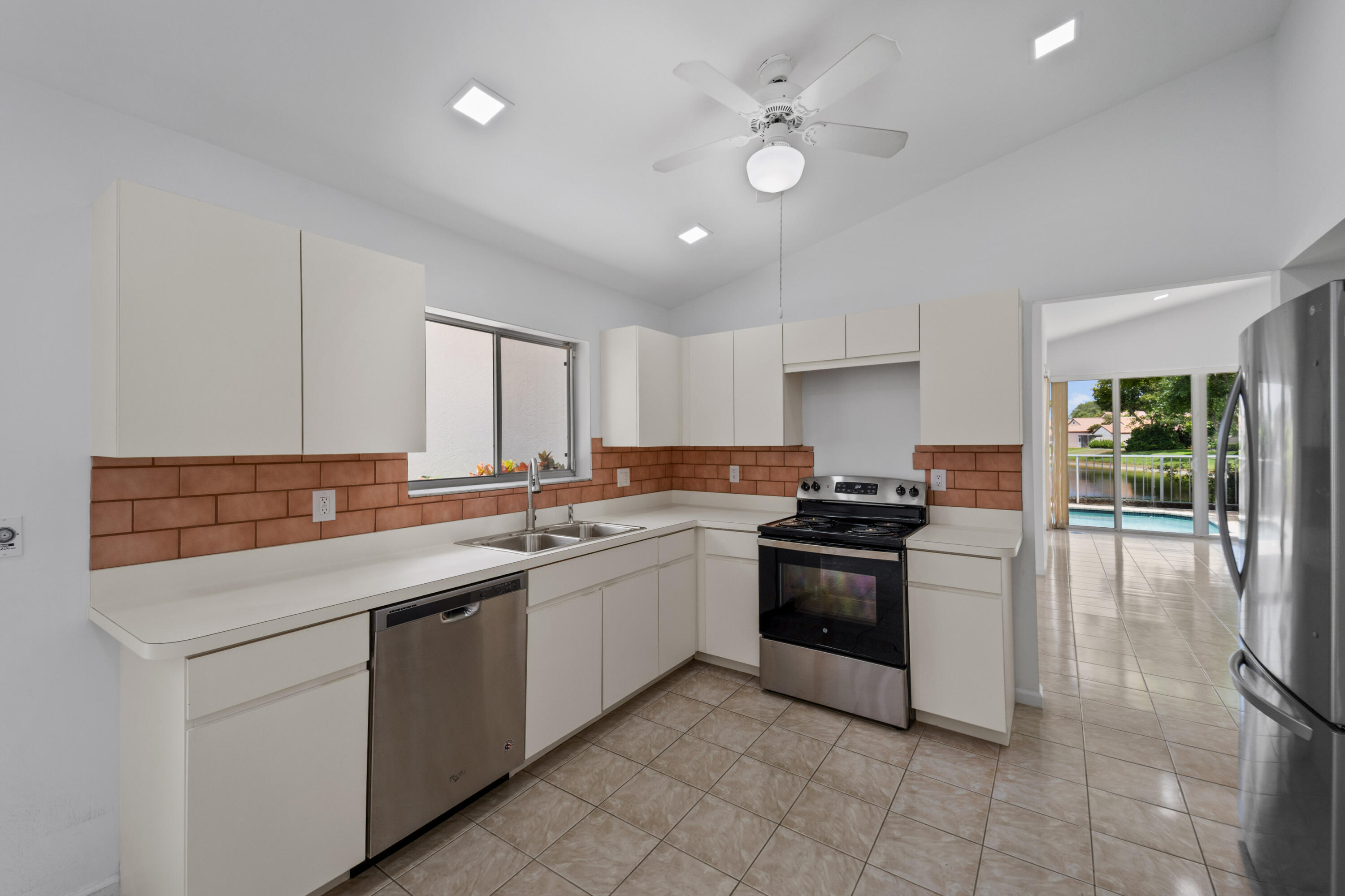 Palomar - Residential