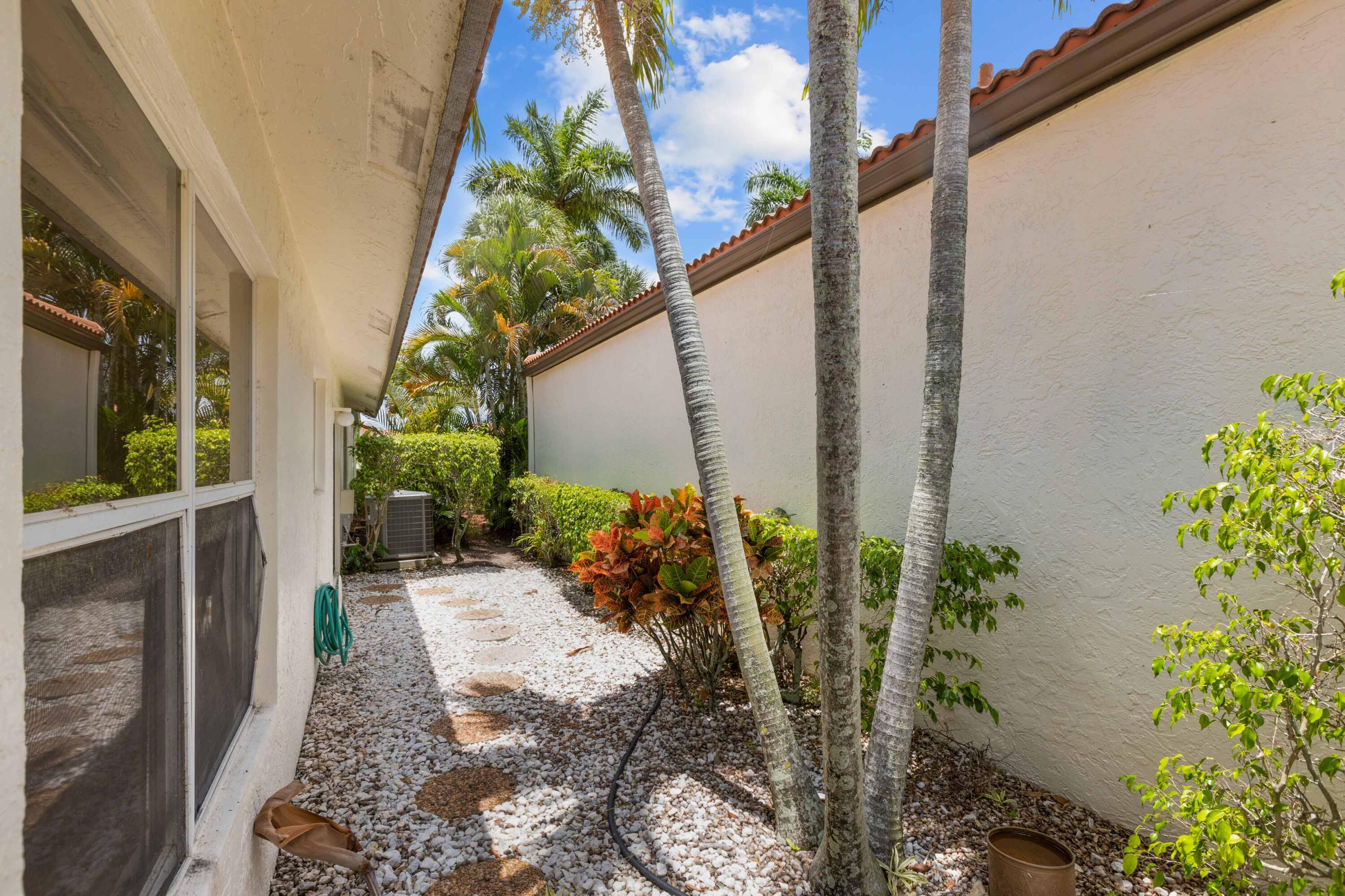 Palomar - Residential