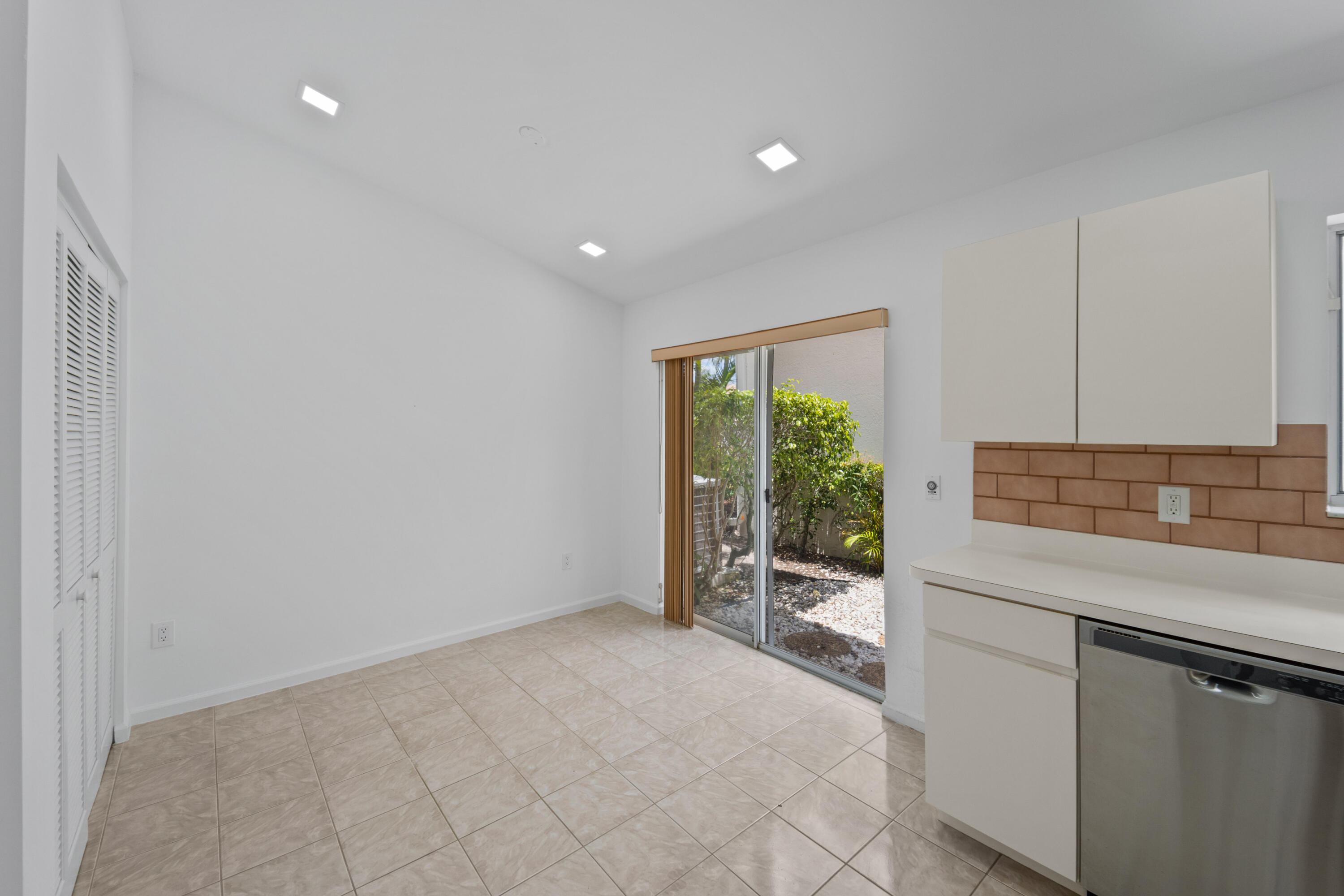 Palomar - Residential