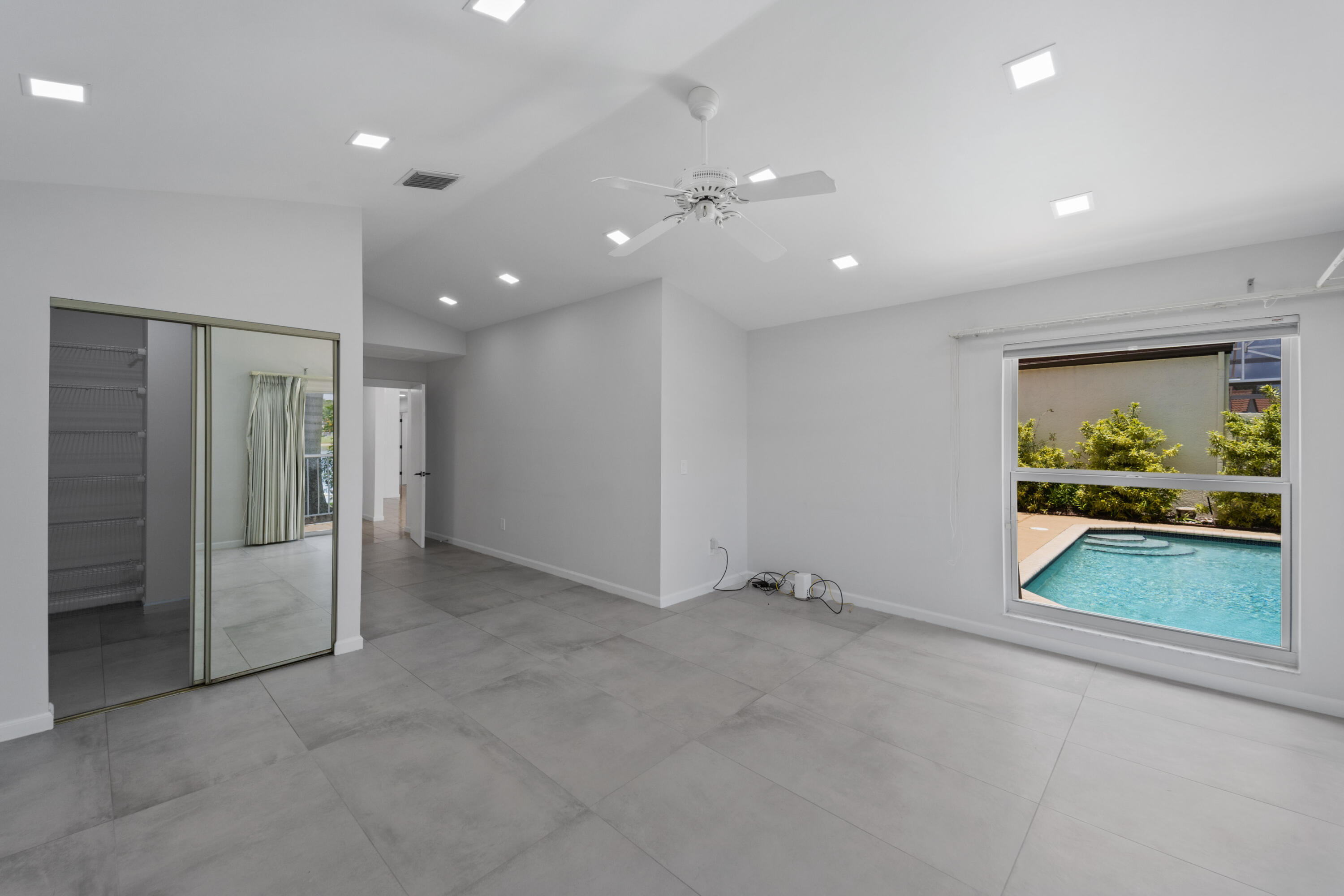 Palomar - Residential