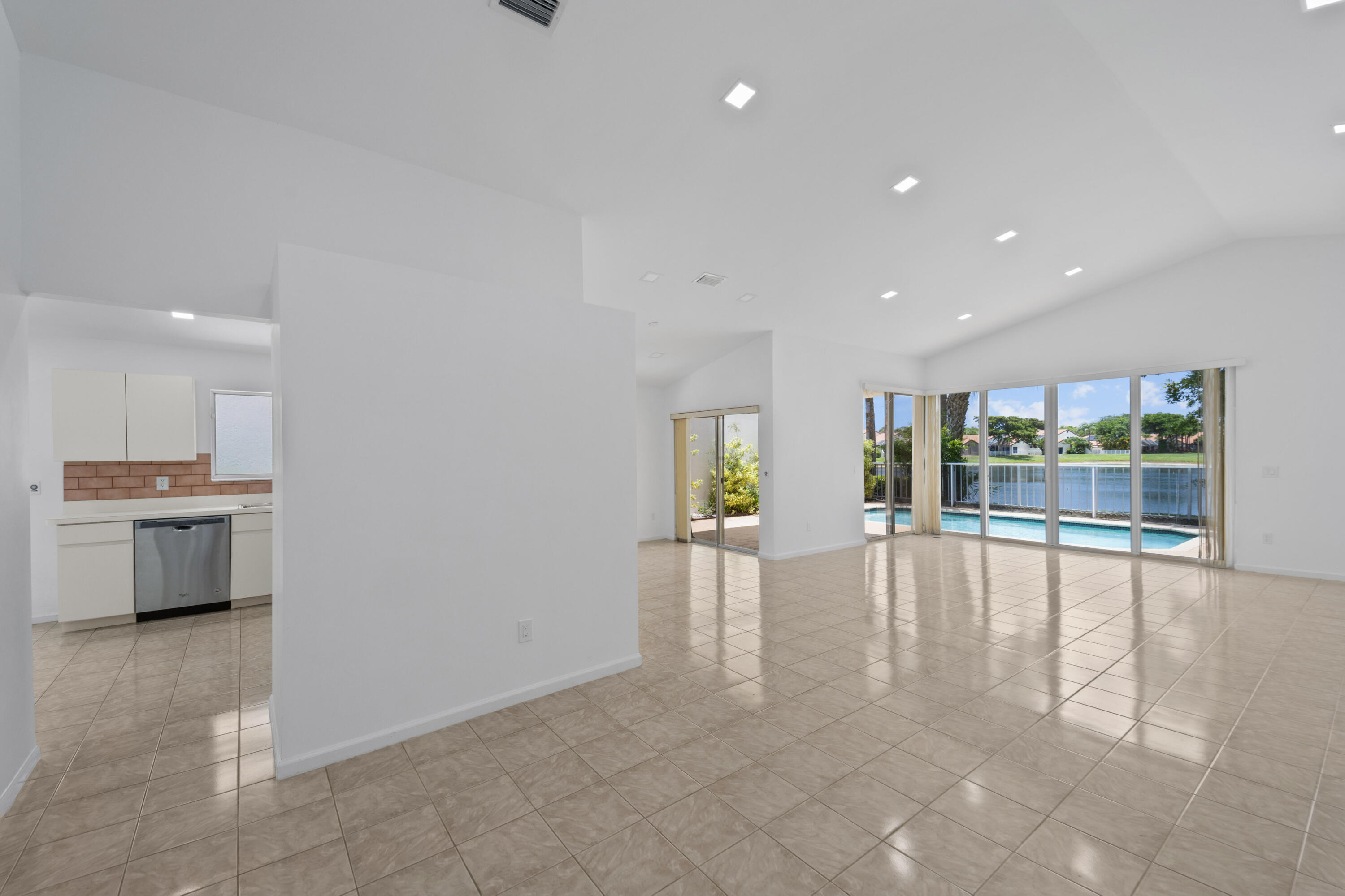 Palomar - Residential